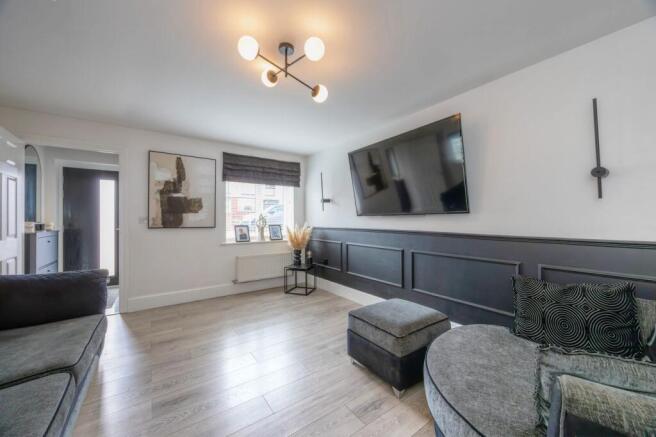 3 bed Town House for sale Image 7