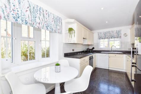 Lockham Farm Avenue, Boughton Monchelsea, Kent