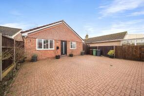 16, Bell Way, Maidstone ME17 3QH