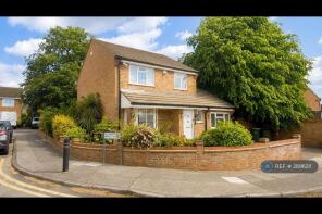 11, Milford Close, London SE2 0DS