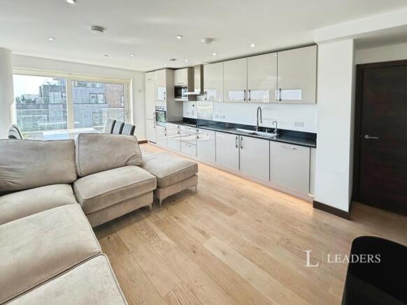 Kitchen/Living Room