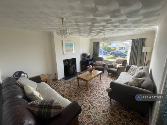 Lounge 1
