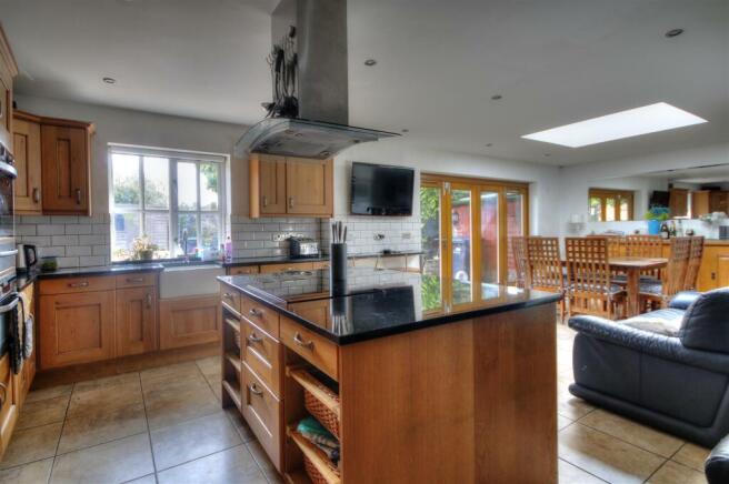 Kitchen.jpg