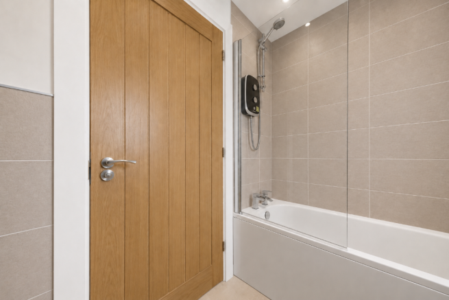 4 bed Detached for sale Image 9