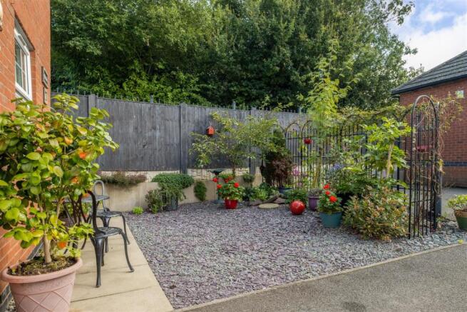 Front Gardens