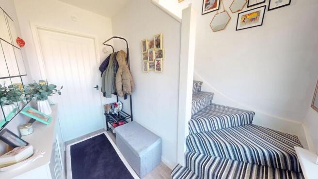2 bed Semi-Detached for sale Image 7