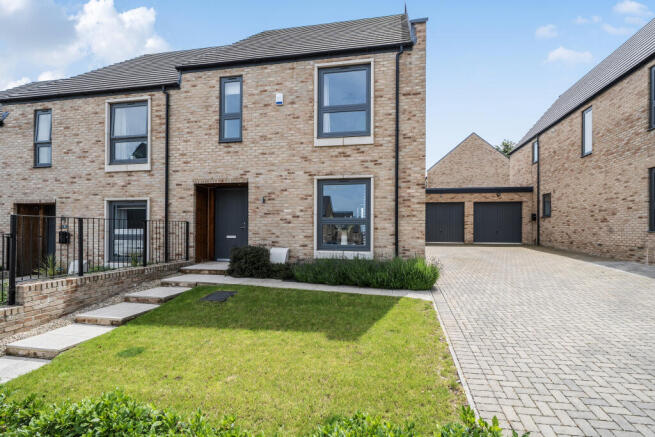 Thames View, Blunsdon, Swindon, SN26 photo 4