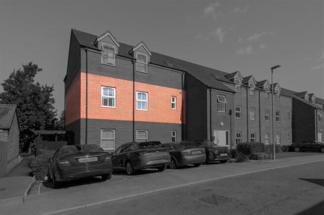 28 Oak Cresent, Ashby