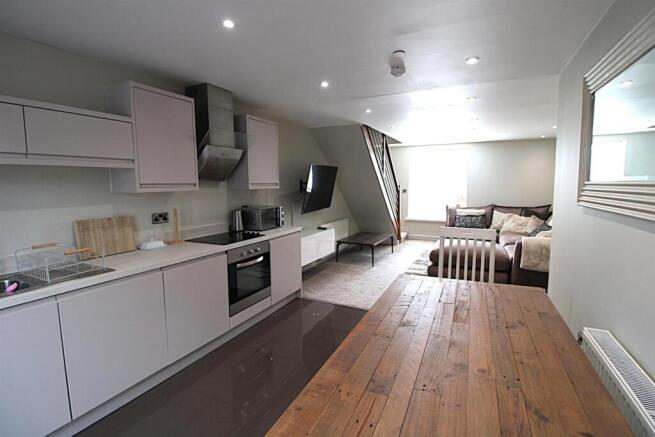 1 bed Flat to rent Image 9