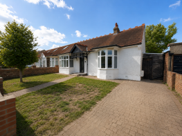 10, Beattyville Gardens, Barkingside, Ilford IG6 1JN