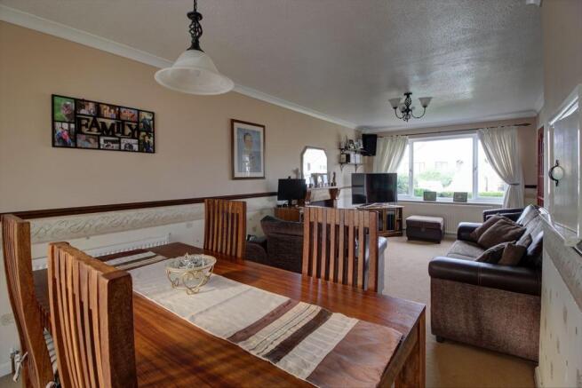 Living / Dining Room