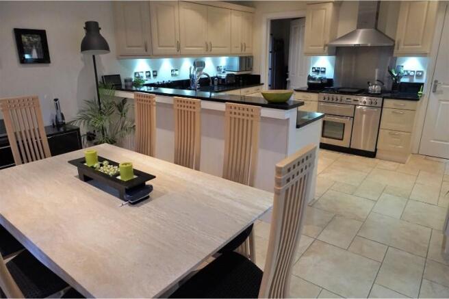 Kitchen / Diner