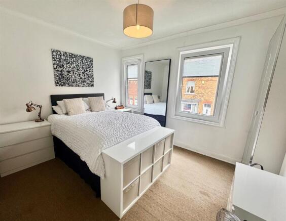 2 bed Terraced for sale Image 4