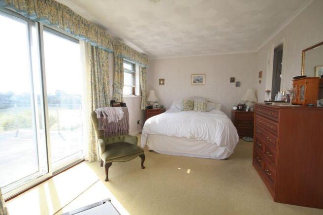 FLAT/ANNEXE BE...