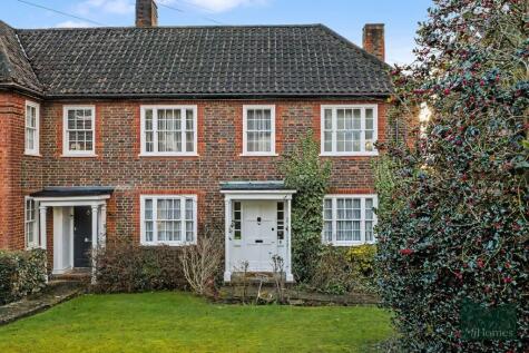 Southway, London, N20