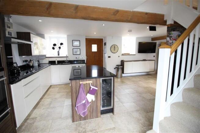 OPEN PLAN LIVING DIN