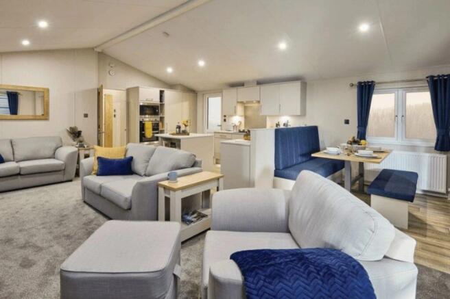 Willerby Haywood Lodge2 2560x1706 F50 50