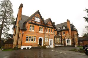 6, Longdown Lodge, Crowthorne Road, Sandhurst GU47 8PF