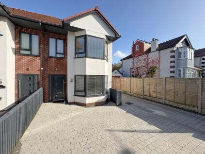 Thornton Road, Bebington, CH63