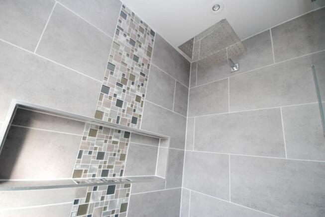 Shower Feature