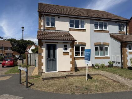 VERY WELL PRESENTED - Seaview Road, Cowes