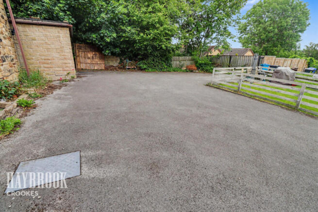 3 bed Terraced for sale Image 10