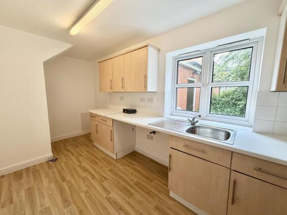 3 bed Semi-Detached for sale Image 5