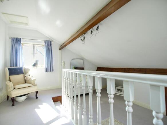 Bedroom 1 (Double)
