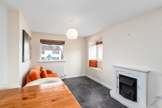 1 bed Flat for sale Image 5