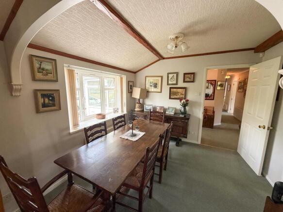 3 bed Park Home for sale Image 8