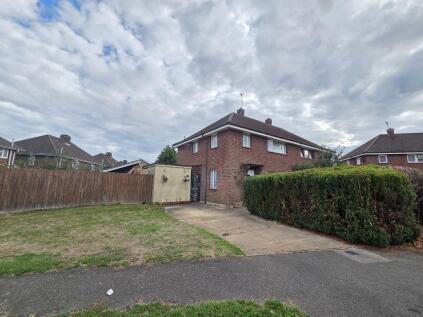 The Crescent, Bletchley, Milton Keynes