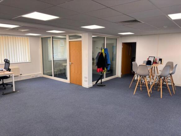 original-FF869BC9-9DDA-43F9-8057-99A8B5EE4D75.jp