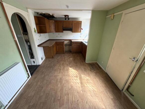 KITCHEN / DINER