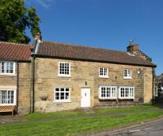 2 Cross Corner House, South End, Northallerton DL6 3BL