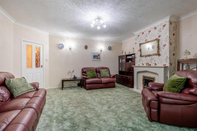 8645778-interior08.jpg