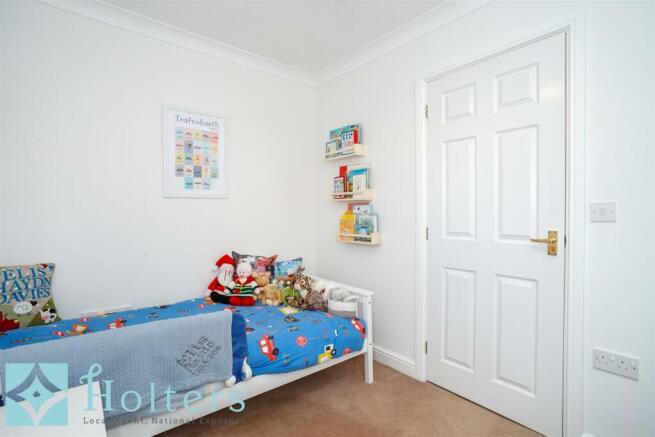 Bedroom 4 Reverse Angle.jpg