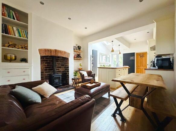 2 bed Terraced for sale Image 8