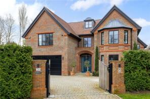 20, Oxshott Rise, Cobham KT11 2RN
