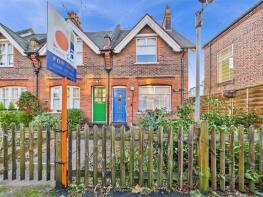 4, Railway Terrace, Station Approach, Coulsdon North, Coulsdon CR5 2NR