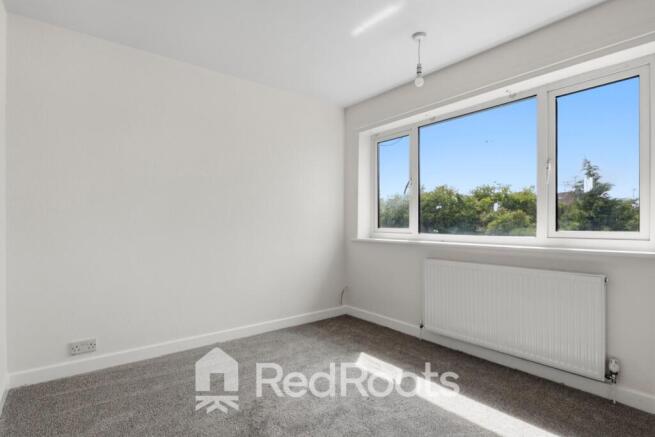 3 bed Semi-Detached for sale Image 11