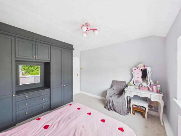 3 bed Semi-Detached for sale Image 12
