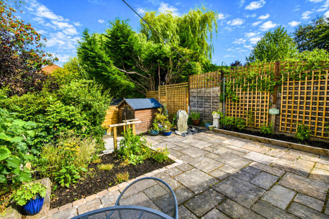 Merwell Road, Flixton, M41 photo 4