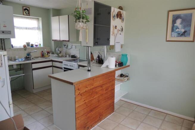 26 Balliol  Road, kitchen