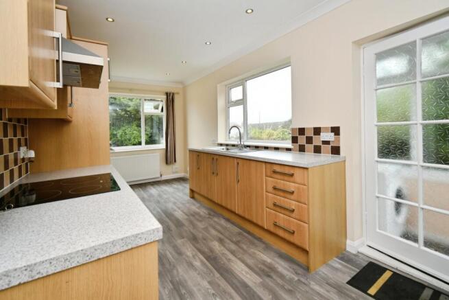 3 bed Semi-Detached Bungalow for sale Image 5