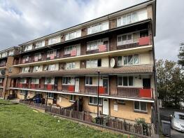 60, Nottingham Cliff, Sheffield S3 9GT