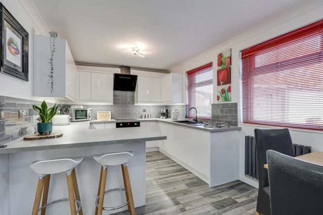 Highgate Terrace, Lepton, Huddersfield photo 4