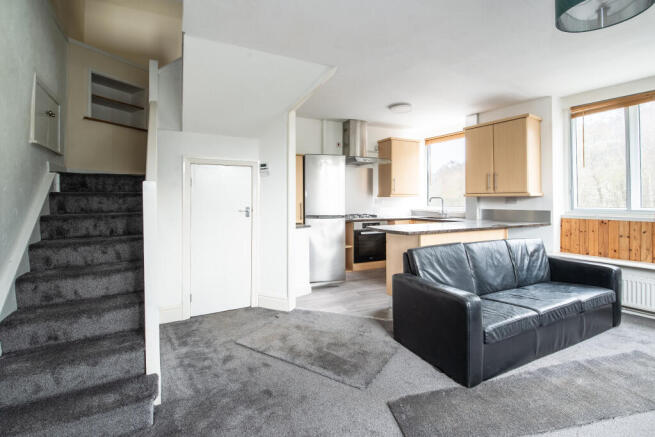 Lounge Kitchen