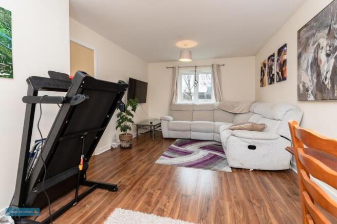 Sitting/ Dining Room