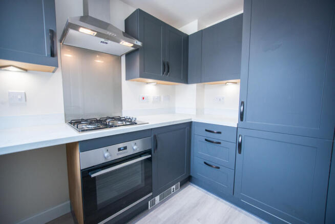 2 bed Semi-Detached to rent Image 5