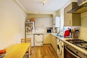 8, Stockwell Gardens, London SW9 0RX
